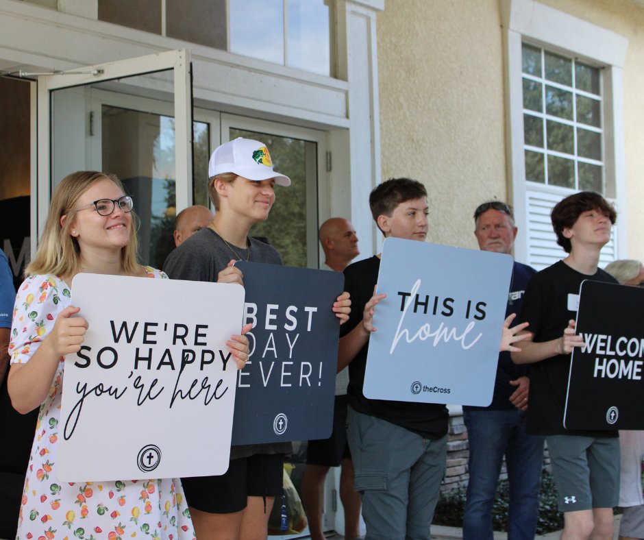 Church, we can’t wait to see you this morning either in person or online! Make plans to join us at 9:00am or 11:00am! ☺️