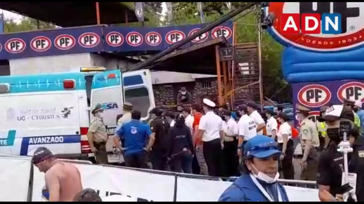 adnradiochile's tweet photo. Competidor del Ironman 70.3 de Pucón murió este domingo en plena competencia debido a un infarto https://t.co/clmwaonj1m https://t.co/8OFuya2olh