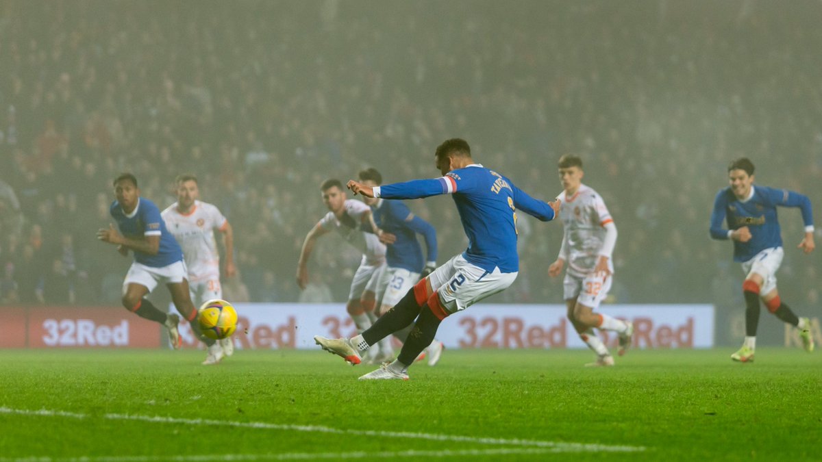 FantasyScotland's tweet photo. #AlwaysCaptainTav for ever and ever! 

Five #FFScotland things we learned in the first half of 21/22 👇

▶️ https://t.co/OGP87kJbgR https://t.co/jrVrbyBXNe