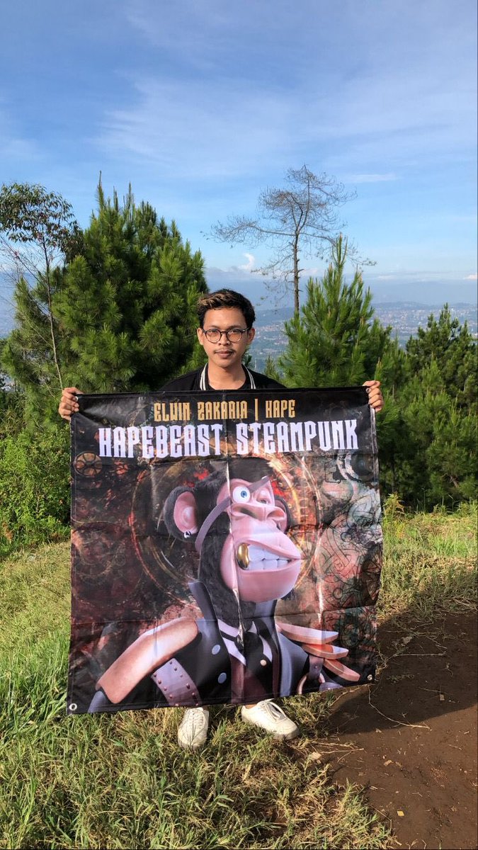 gashater_'s tweet photo. Happy weekend to all, greetings from me to you. This photo has just been taken from the top of a mountain called "Gunung Putri", which is located in the Lembang area, Bandung City, Indonesia. 
@HAPEBEASTGANG @DigimentalLDN

#NFTs #HAPEBEASTGANG #HAPEBEAST #NFT #HAPELIST https://t.co/Cb3mFUAV9U