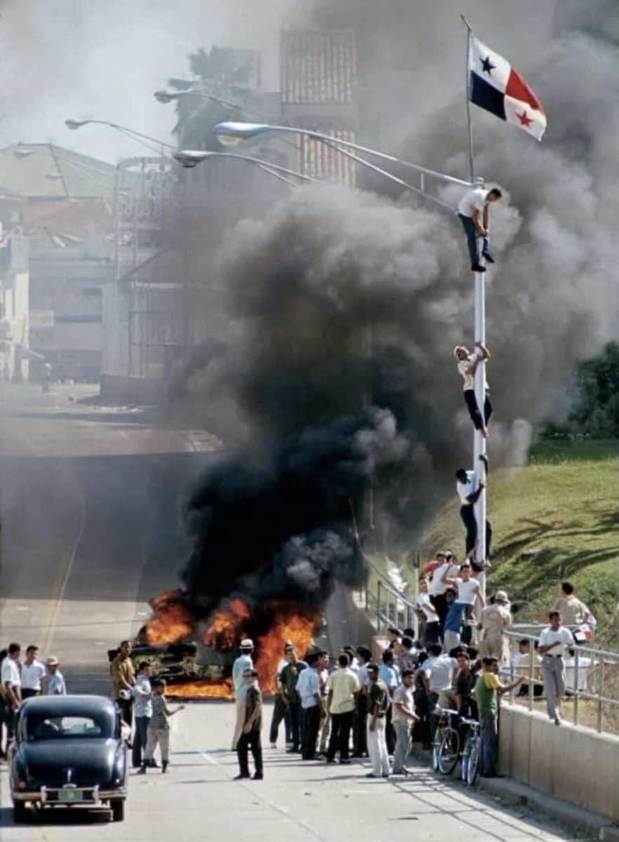 9 de enero de 1964, día para nunca olvidar, la actitud que puede tener un pueblo valiente, como lo demostraron los jóvenes estudiantes de la época.