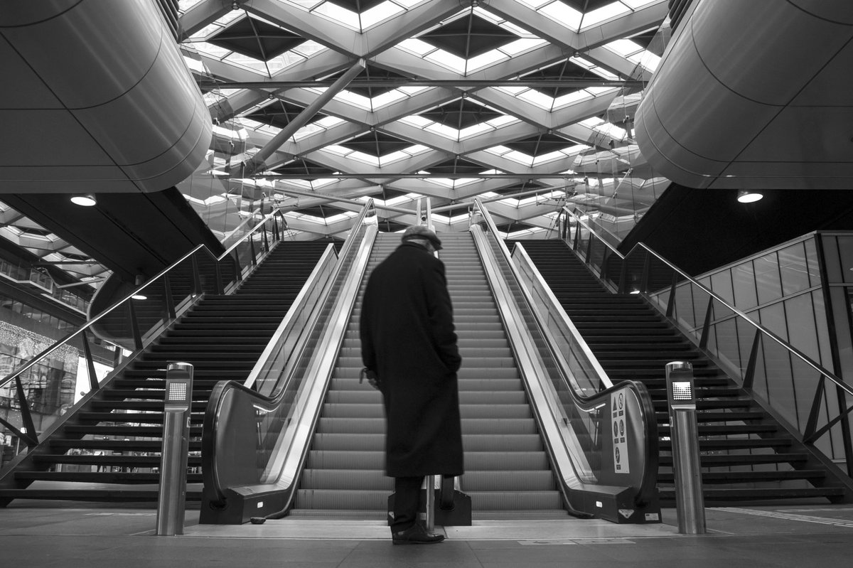 steefvanes's tweet photo. Klein beetje cultuur snuiven rondom Den Haag Centrum
#denhaag #denhaagcentraal #holland #straatfotografie #streetphotography #blackwhitephotography #photography #sonyalpha #sonya7 #sigma https://t.co/wUaLtpSpuj