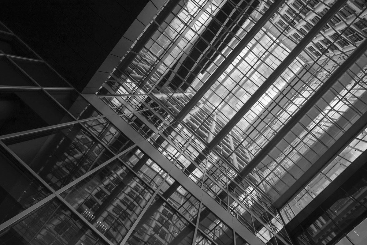 steefvanes's tweet photo. Klein beetje cultuur snuiven rondom Den Haag Centrum
#denhaag #denhaagcentraal #holland #straatfotografie #streetphotography #blackwhitephotography #photography #sonyalpha #sonya7 #sigma https://t.co/wUaLtpSpuj