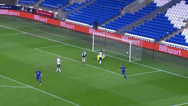 ✂️ inside and 💥

@CardiffCityFC

#EmiratesFACup