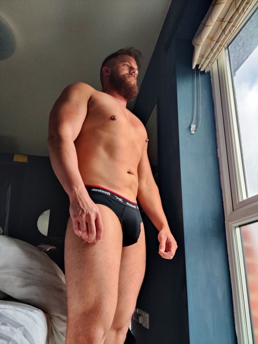 HUNKYCOLLECTIV1's tweet image. Check out @felix.jackh on insta (posted with approval!)