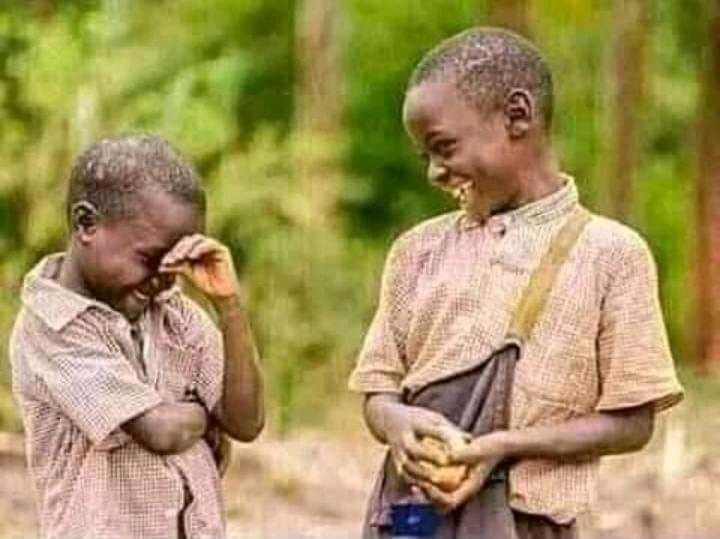 3rd_lwandiso's tweet photo. @KaidyBee Last time I checked we share birthday twinny let’s behave ourselves 😂😂 https://t.co/axWVH70DuG