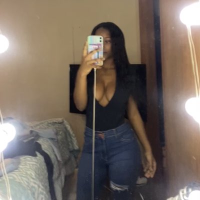 prettiedee_'s tweet photo. #NewProfilePic 💕 https://t.co/2qbsmLc4yq