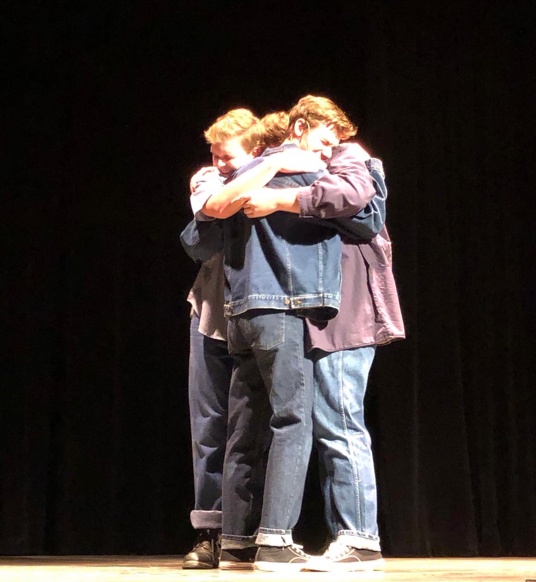 TheatreECCT's tweet photo. Stay gold.
Final performance of “The Outsiders,” today (Sun, Jan 9) @ 1:30 pm. Tickets at the door #ECCT33 #BasedOnTheBook #LastChance https://t.co/vLdOYKWBRN