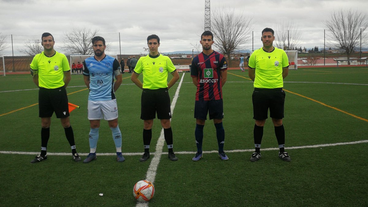 ⚽Os dejamos por aquí alguna foto del partido de hoy.
<a href="/EXT_UDB/">Extremadura UD B</a> vs <a href="/Trujillo_CF/">CF Trujillo</a>