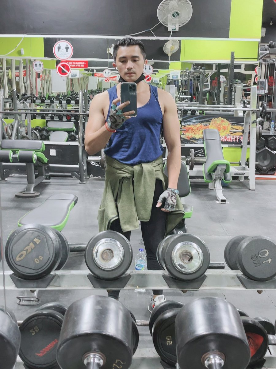 ianrobles_'s tweet photo. Protect yourself, stay safe.. stay healthy.. 💚❤️✌🏻👊 https://t.co/DxzFkmPqRH