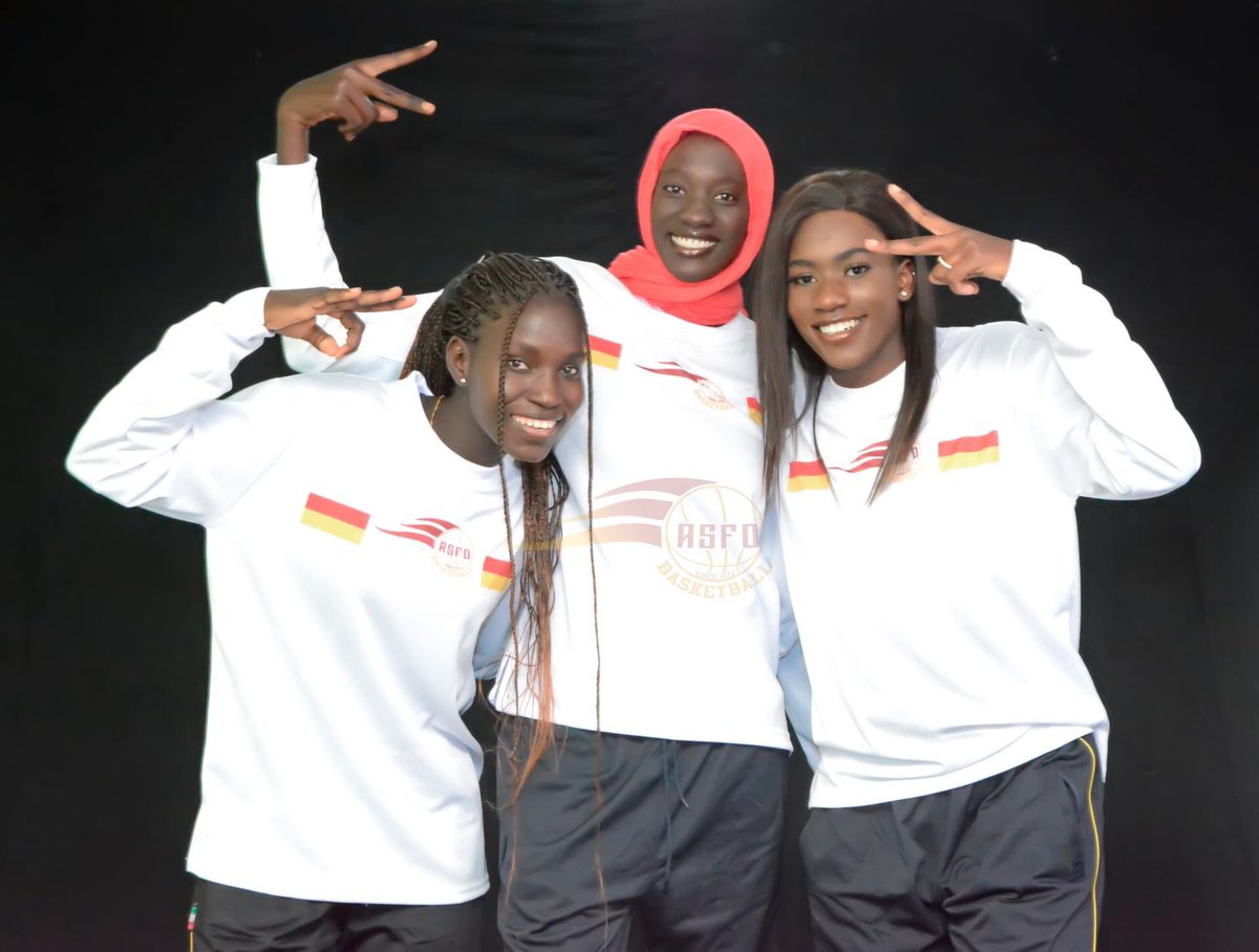 asfoBasket's tweet photo. ASFO 2022 a l'HÔTEL TRARZA au Lac Rose.
#MoveLikeAsfo #newstyle
#WeAreFamily #AllezASFO 🔴🟡 🏀🇸🇳 https://t.co/0HpW6JbDog