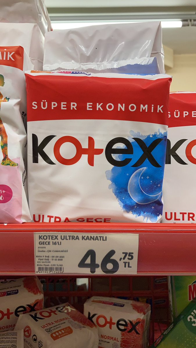 Regl ürünlerine uygulanan KDV %18; regl hijyen ürünleri LÜKS sayılıyor. Lüks; kişinin temel ihtiyacının dışında tükettiği ürünlerdir. Ped kullanımı aynı beslenmek,barınmak, yaşamak gibi kadınların en temel hakkı ve ihtiyacıdır.Ped bir ihtiyaçtır!Lüks değildir! #PedVergisiniKaldır