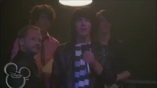 EnPaisaje's tweet photo. Hoy hace 8 años que se estrenó camp rock cómo pasa el tiempo 😭😭
#8YearsofCampRock https://t.co/iboI8r8TEU