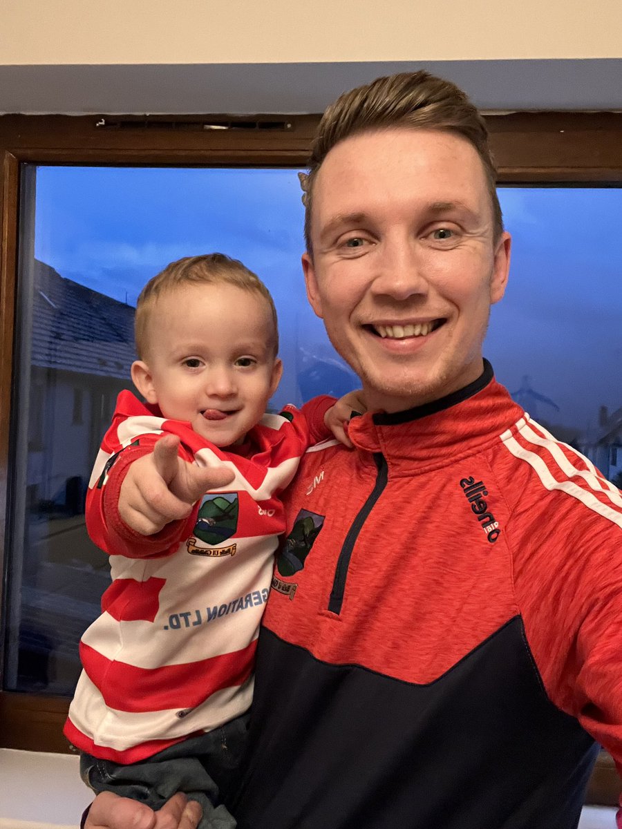 stack_thebarber's tweet image. Thank you to the @Ballygiblingaa players, coaches, backroom staff n all involved with the club.
Seeing the young lads @ the game today wearing the club colours n waving flags is what it’s all about.
You have inspired the next generation n made us all incredibly proud of our club!