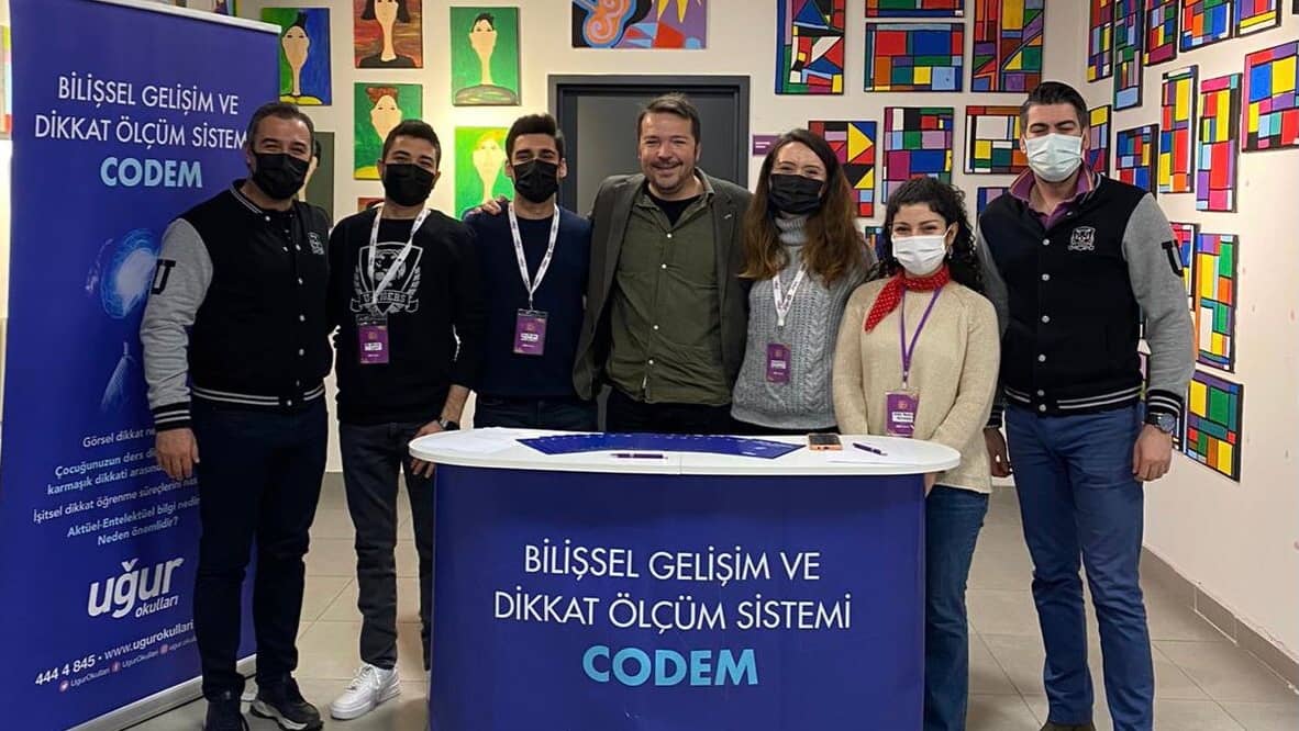 Genel Müdür Yardımcılarımız Elif Türkay, Barış Sezgin, Adil Kurt ve Arda Ergez bu hafta sonu kampüslerimizi ziyaret ederek öğrencilerimizin ve yöneticilerimizin Uğur Kabul Sınavı heyecanına ortak oldu. 💜

#UğurluGelecek