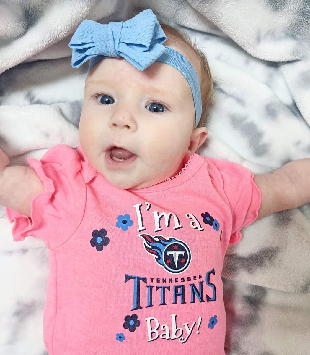 lutzgotigers's tweet photo. Let's do it Titans! @Titans #TitanUp https://t.co/ODqTLnAX2A