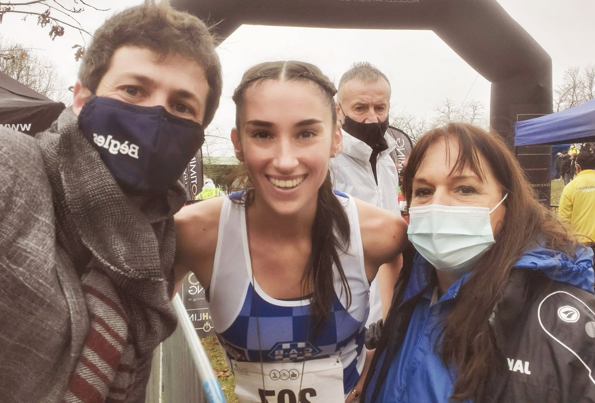 FlorianDarcos's tweet photo. @villedebegles Ville Sportive.🏃‍♀️🏃.
Bègles, athlétisme et sportifs mis en valeur championnat 33 cross-country.
 👏  organisation
 👏 aux 1200 coureurs et aux 300 enfants qui ont TOUT donné. 🌧⛈Beaucoup de supporters motivés 👏😷. 
🙏 Martine Watrice, bénévoles et services ville. https://t.co/wQth91w29K