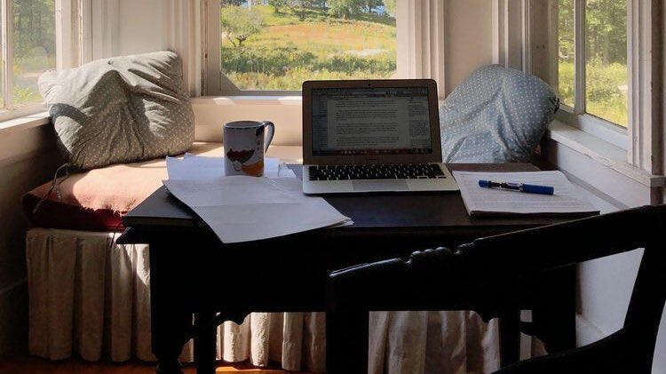 voguevivant's tweet photo. grab some coffee and handle it https://t.co/Rl8sjRVf6q
