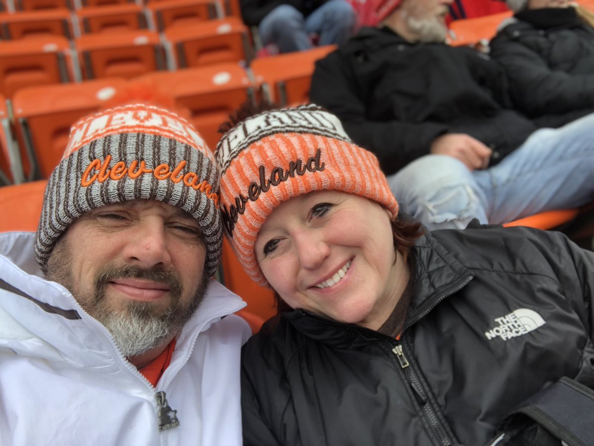 NicholeDarling4's tweet photo. #CINvsCLE https://t.co/PQLfLF4sBA