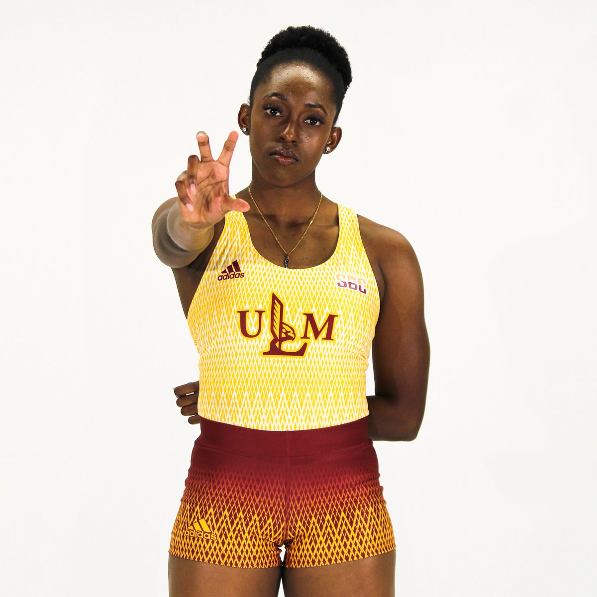 ULM_Track's tweet photo. 🚨NEW UNIFORM ALERT🚨

The Warhawks are looking FLY in their new kit combinations!

Which is your favorite?

#TheBestIsOnTheBayou #TrackAndField #CrossCountry #NewUniform #Adidas #Running https://t.co/KHFGUUiGoo