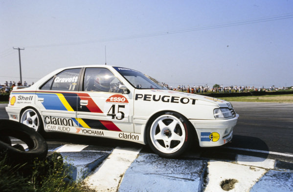 Our next 30 year look back to 1992 takes us back to the @BTCC & the attractive, if uncompetitive, @Peugeot Peugeot 405 Mi16 of @RobbGravett & Ian Flux. A retro look, and white rims - you have to love it! #btcc #Throwback #peugeot @1990sBTCC