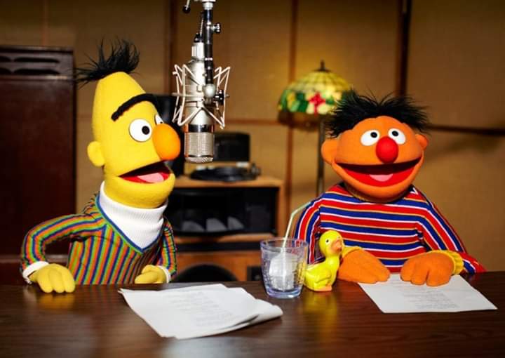 SquidyUK's tweet photo. Every photo I've ever seen of podcast hosts at work looks like this. https://t.co/CI2LypS7IU