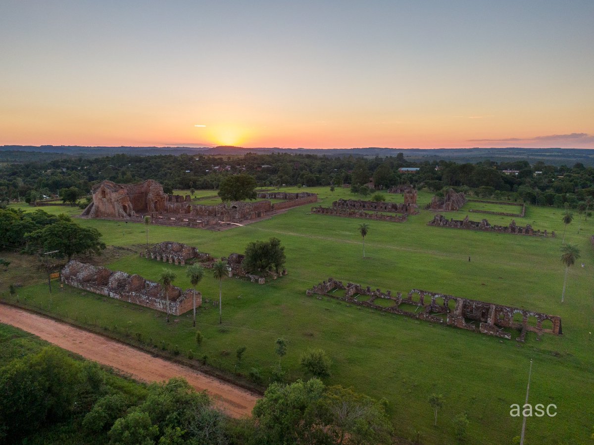 arnoldboq's tweet photo. #Descubriendopy 🇵🇾 Ruinas Jesuiticas de Trinidad
#fotos #Atardecer https://t.co/eRHp9PAsmC