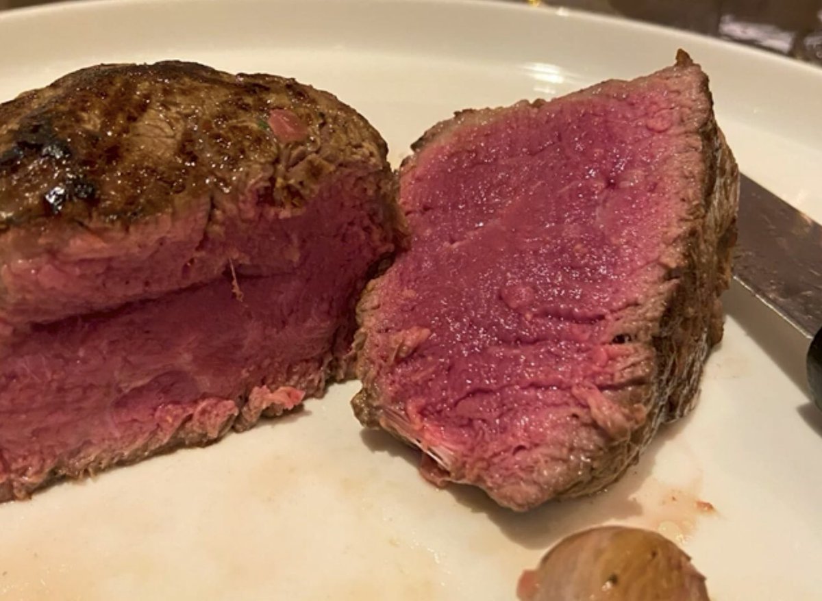 AGangAdventures's tweet photo. https://t.co/vfUjwm5Ulw Food review aboard the #CarnivalMardiGras #MardiGras #Carnival #CarnivalCruise #RudisSeafood #lobster #Fahrenheit555 #Steakhouse #ChefsTable #bonsi #Hibachi #GuysBurgers #BigChicken #cruise #cruisefood #Pizza #midnightpizza https://t.co/OBJPLNuMJ2