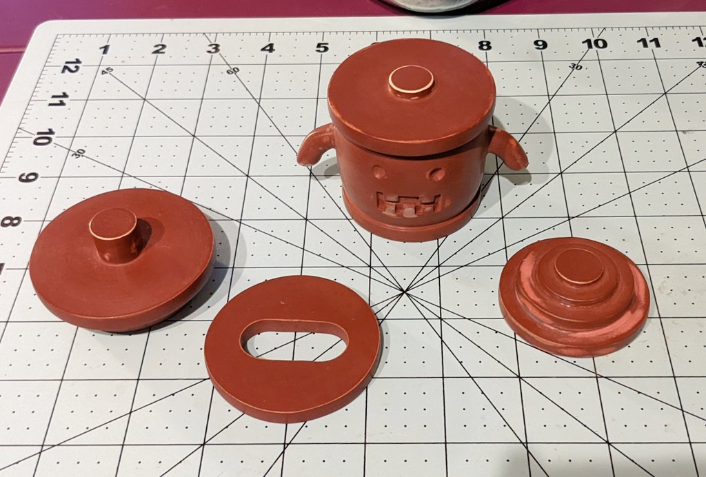 gluemish's tweet photo. Anatomy of a #clatteroid 💕

I'm setting this little buddy aside for a time I can create the mold.

#AnimalCrossing #ACNH #gyroid #WIP https://t.co/ZQ8tg8lnbP