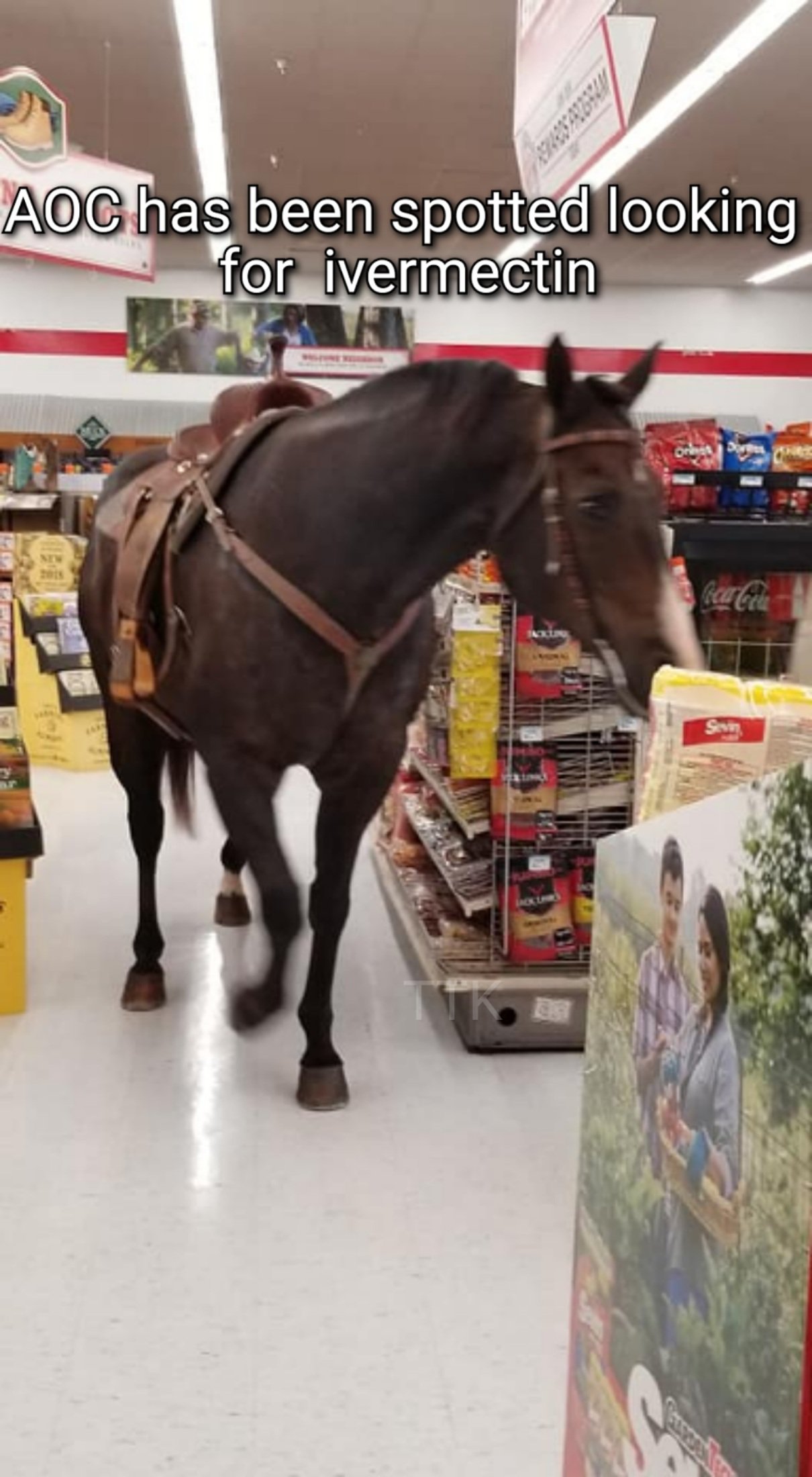 FIs1wFxX0AAuY8F?format=jpg&name=4096x409