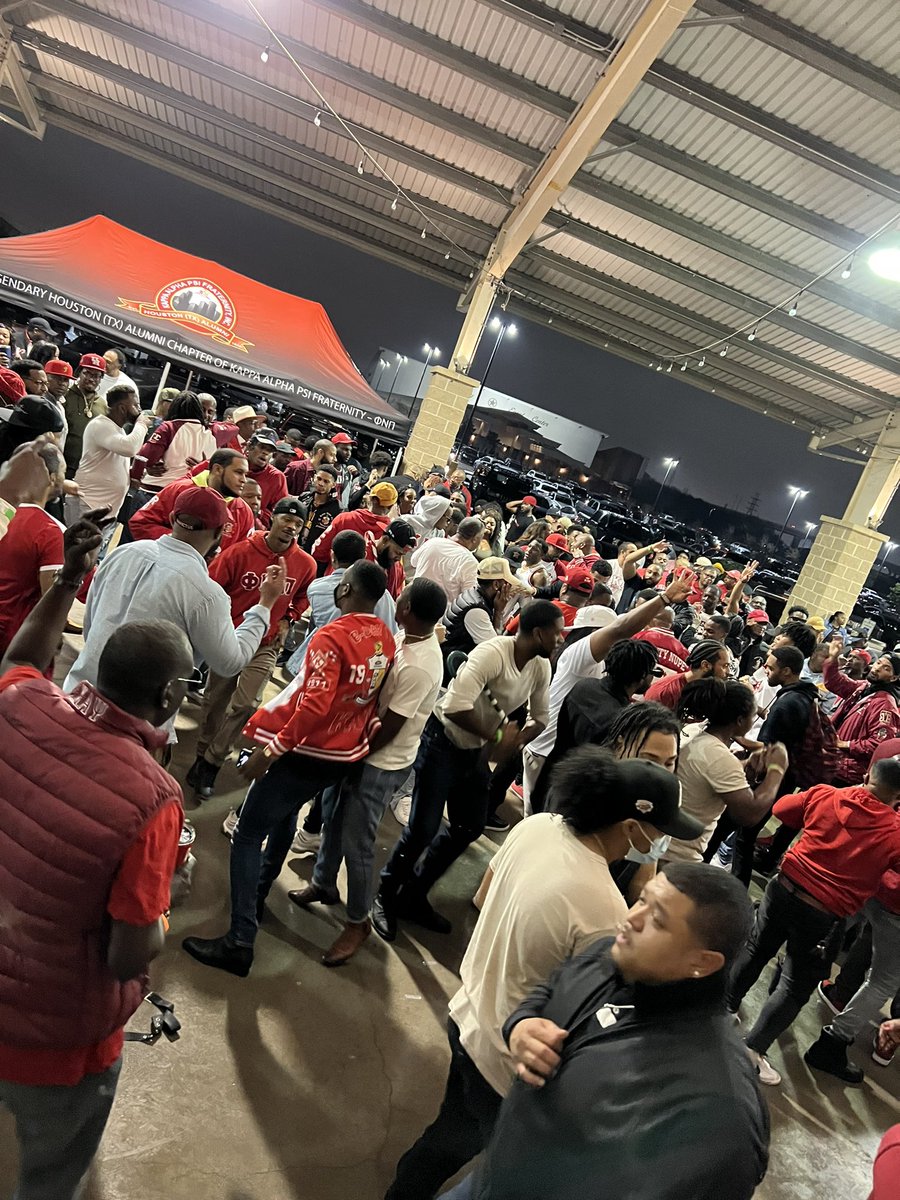 Legendary Houston Alumni Nupes♦️ tweet media