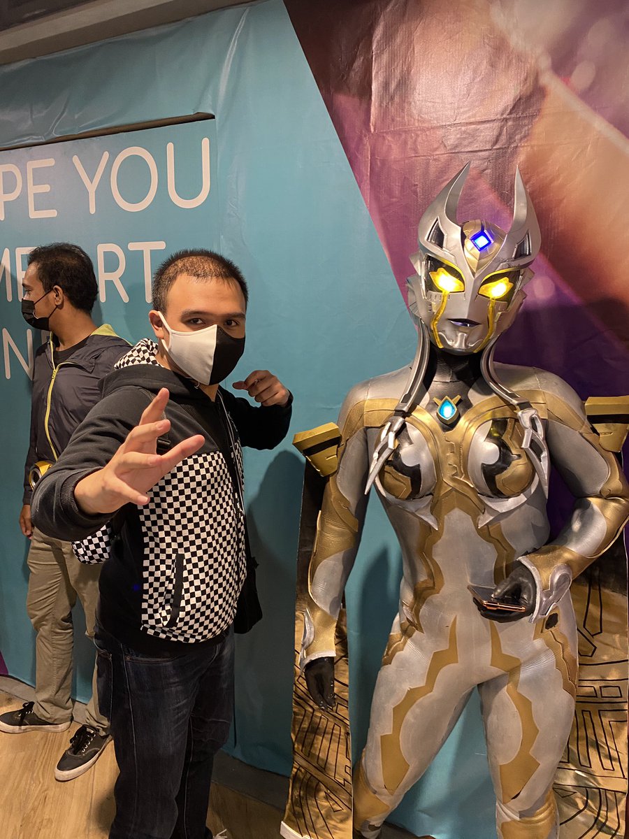 SAIGO_MAGIC's tweet photo. 💛💛💛
まさかカルミラ様に会いました思ってなかった
これは初めてウルトラマンに会いました
あとはダーゴンとヒュドラム
I never thought I met Carmeara
This was the first time I met Ultraman
The only left is Darrgon &amp; Hudram

#カルミラ #Carmeara
#ダーゴン #ヒュドラム
#Darrgon #Hudram https://t.co/6F9ZtQzjyp
