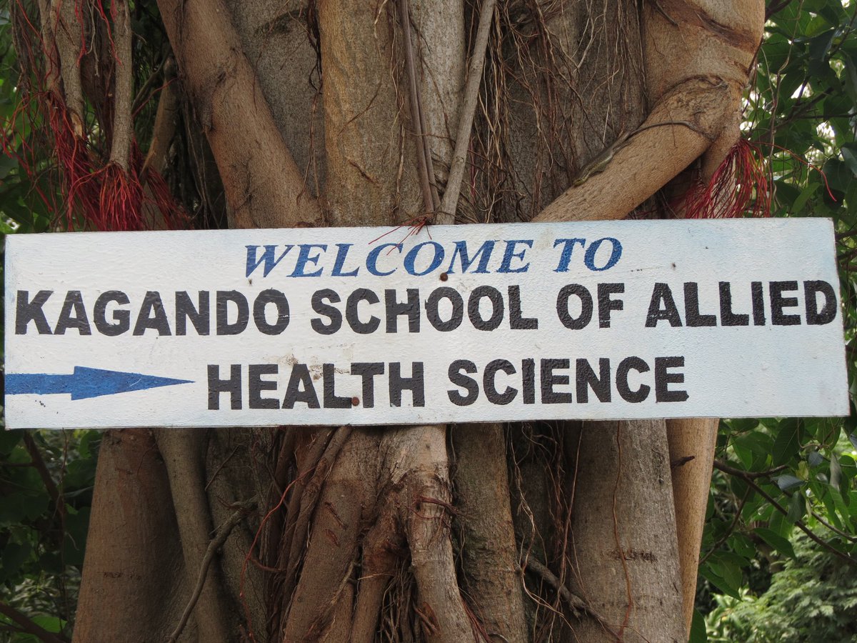 KARUDEC1965's tweet photo. Attention 👇
KAGANDO SCHOOL OF ALLIED HEALTH SCIENCES
The hospital started training laboratory microscopists in 1970’s and in 1994, started training laboratory attendants who would be given a certificate. Presently more bigger things are happening https://t.co/a4bfsnS8Jm