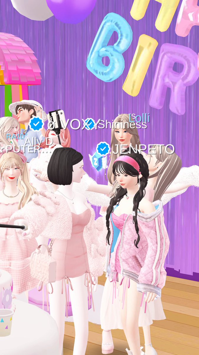 VoxyZpt's tweet photo. Birthday Party 
My Friends Verna ✨🎂💗
Happy Birthday Wish u all the best @vernazpt 

@zepeto_official
#birthday #ZEPETO #metaverses #3dcharacter https://t.co/o1ny3ZrU9z