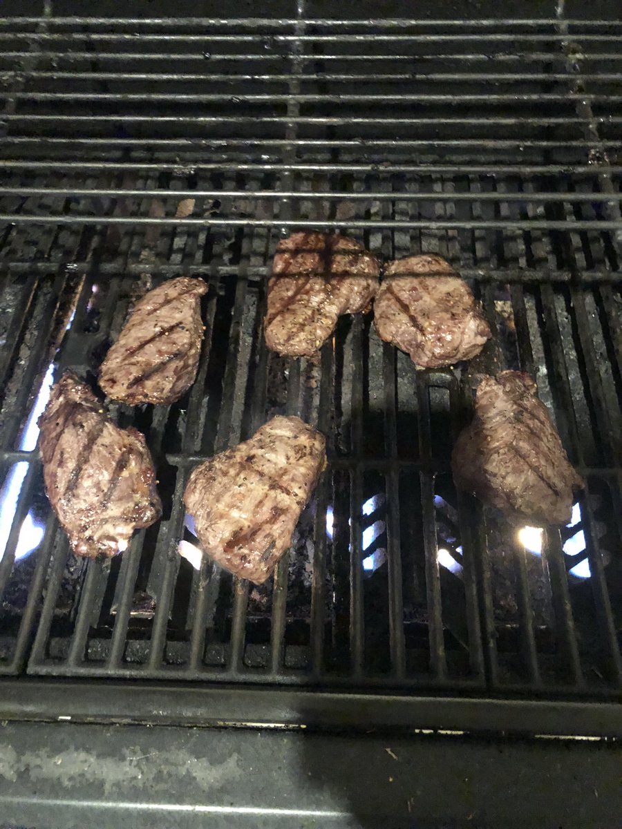 BigSevo's tweet photo. It’s a beautiful day to barbecue!  Love the Sasky weather (might have taken a little longer than usual!) https://t.co/vyNWP6Tgb6