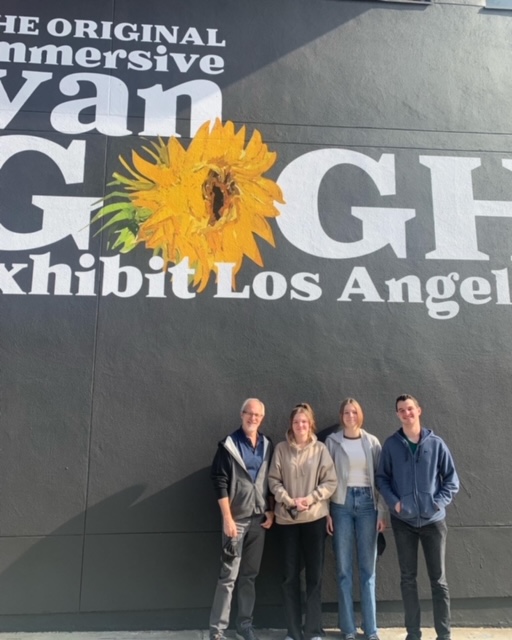 KPowellFYI's tweet photo. Our 2 college kids go back to their campuses today. We went out with a bang: a fabulous Van Gogh Immersive Experience, lunch at a new restaurant, family church together, football watching, manicures, and lots of PB oatmeal choc cookies.
#stickyfaith #growingwith #3BigQuestions https://t.co/hZ5ZIJKLCp