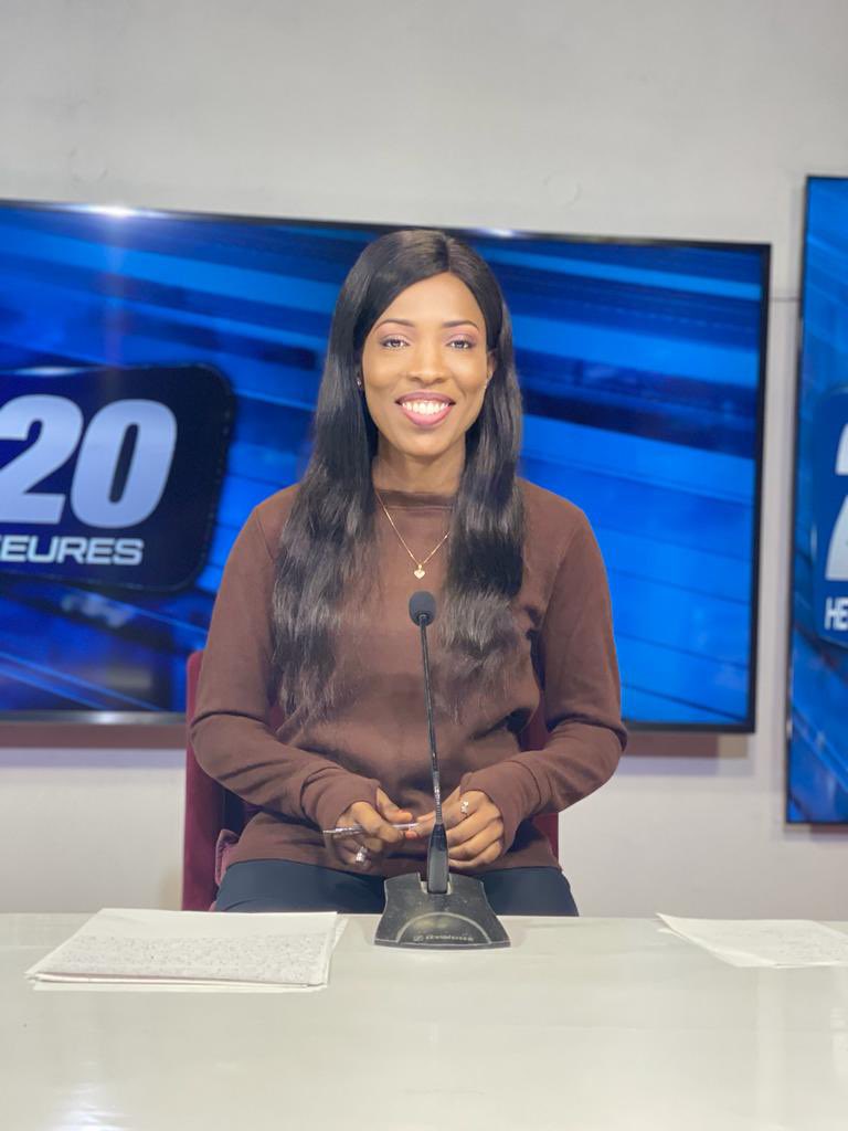 2stvsenegal's tweet photo. ✨C’ÉTAIT VOTRE GRANDE ÉDITION EN FRANÇAIS LE #JOURNAL20H AVEC NDEYE #ARAMETOURE ‼️ https://t.co/Wr8KIV4SbS