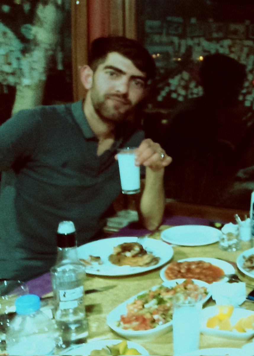 Batuhanaxsu's tweet photo. Cepteki boluk karakterdeki boşluğu doldurmaz.... https://t.co/4egKIaZpU7