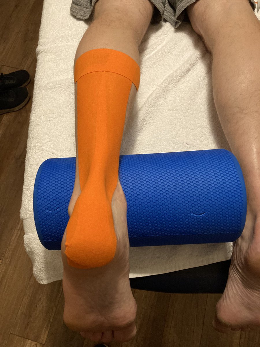 Scott Walker tweet media