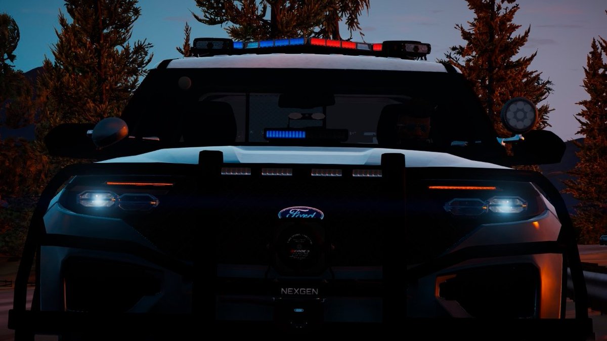 Jackal_027's tweet image. Los #TeamExplorer que se manifiesten y a los que no os quiero igual 🙃