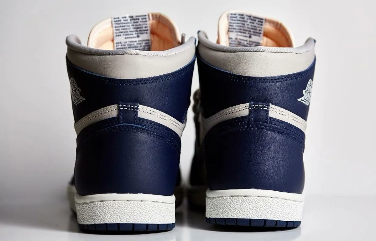 kicksonfire's tweet photo. The Air Jordan 1 High 85 Georgetown debuts in a few months. Diggin’ this colorway? ☑️ 👽 https://t.co/8shPuo2Pcl