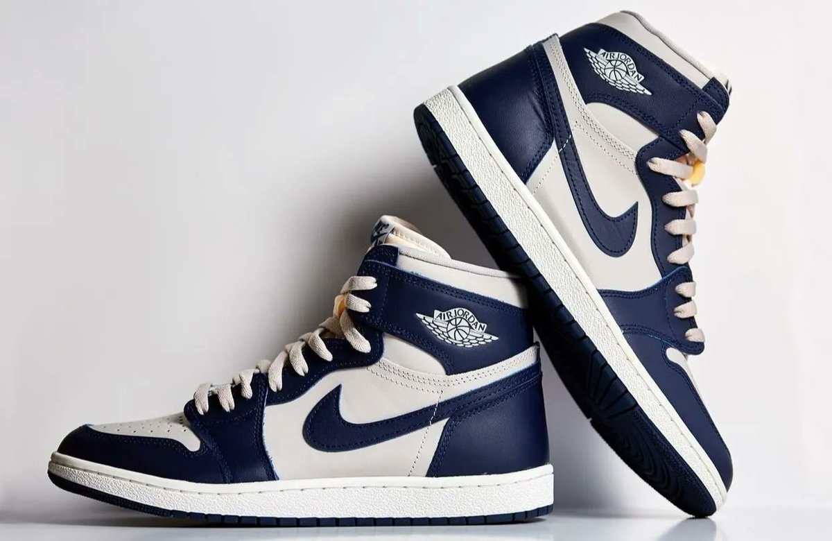 kicksonfire's tweet photo. The Air Jordan 1 High 85 Georgetown debuts in a few months. Diggin’ this colorway? ☑️ 👽 https://t.co/8shPuo2Pcl
