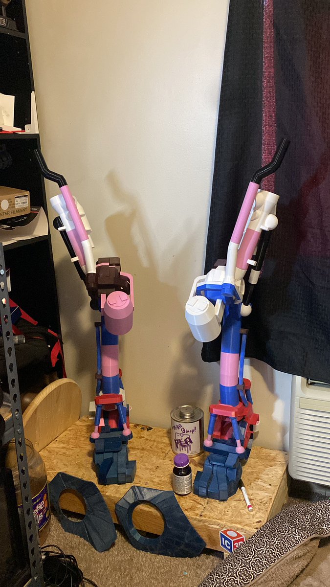 G33kT3ch's tweet photo. Stupid me just realized my updates where not going to Twitter. Sorry about that people #portal2 #atlasportal #cakeisalie @valvesoftware it’s turning out great @3DGloop the gloop is working great. May need to order some more though. Running low on filament. https://t.co/mlGNhHsHzP