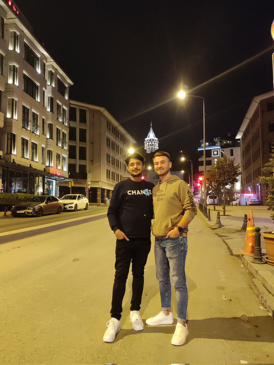 erentannn's tweet photo. Birlikte yaşadığımız onca anından sonra çok acı geldi be kardeşim Seni daima hatırlıycam Allah rahmet eylesin mekanın cennet olsun. https://t.co/HkSCwtx6Co