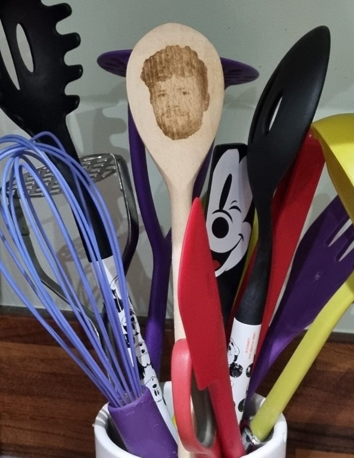 I'm the best spoon in this place. Bow down to me peasants