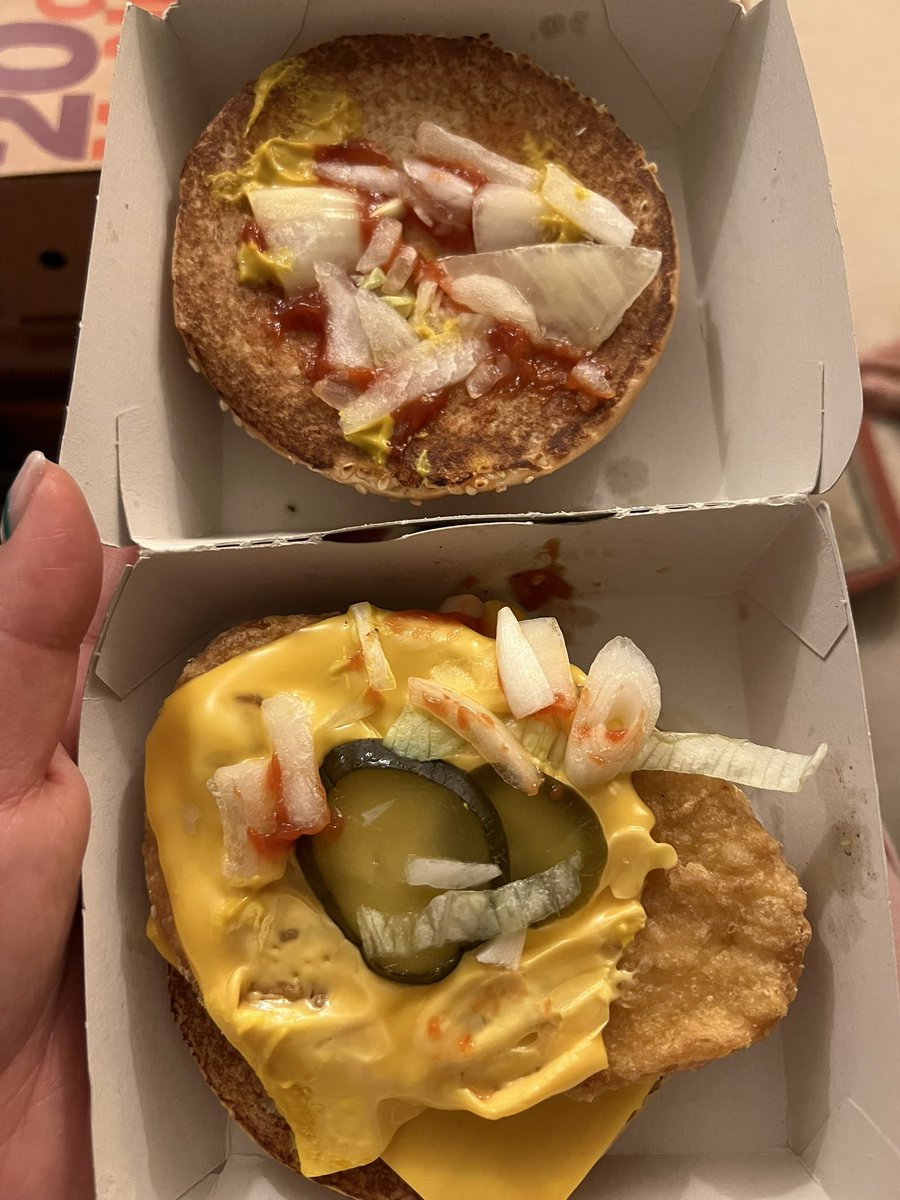 cherylwan94's tweet photo. Omg why is this my McChicken sandwich? 😭😭😭 I’m actually gutted #mcdonalds https://t.co/tMwOnGn7Lq