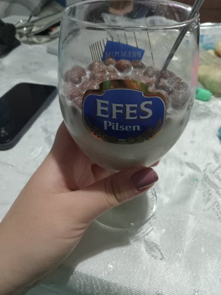 IfaketKaplan's tweet photo. Kokteyl falan filan... https://t.co/IHqG21U1rZ