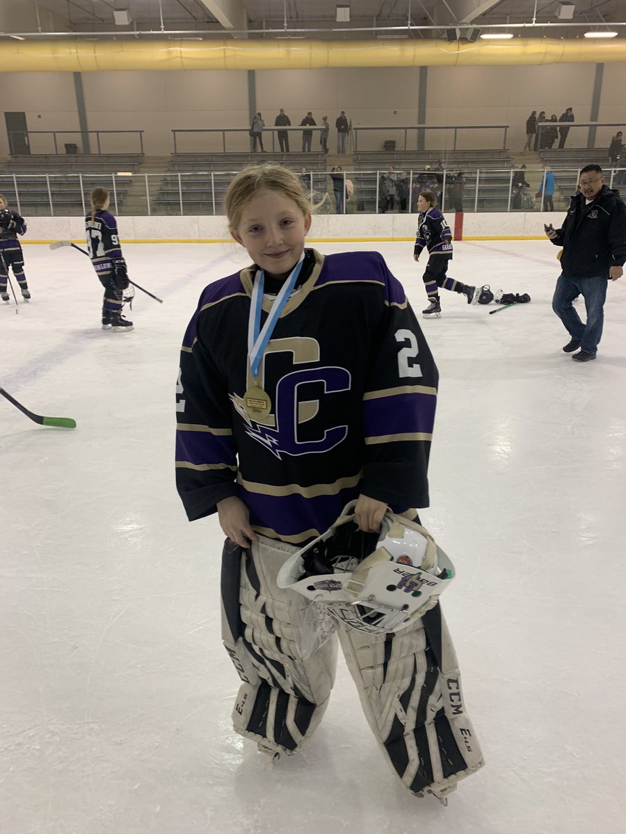 TheRinkLive's tweet photo. A 5-0 shutout over the Fargo Freeze earns Chaska goalie Ruby Simet POTG honors in the championship of the Scheels Girls International. CC remains #1 in the state for 10UA https://t.co/x1C0vVkMft