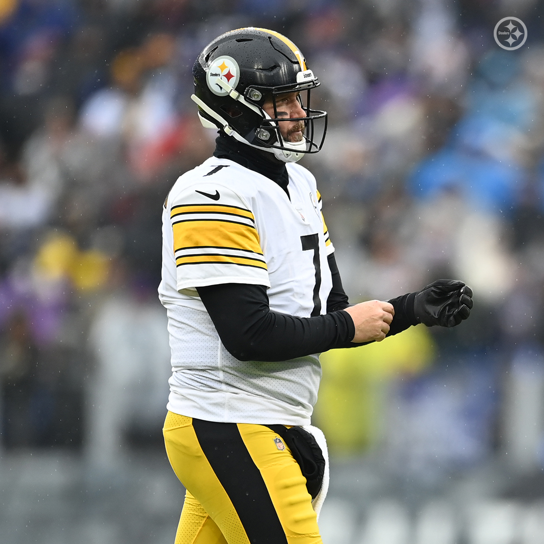 steelers's tweet photo. #HereWeGo https://t.co/uAUHr5fHV5