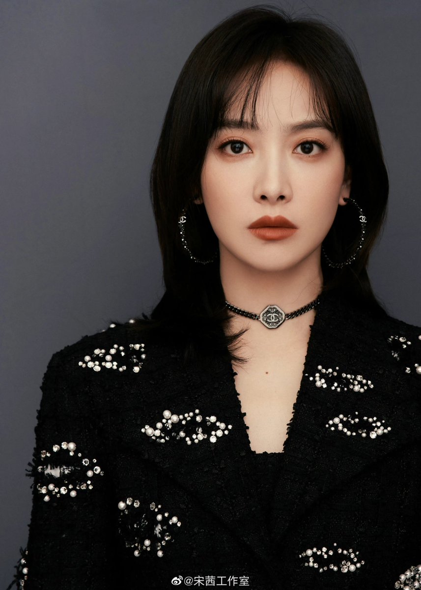 CdramaL's tweet photo. 👤|  #VictoriaSong 

#LuoYang X #LoverorStranger https://t.co/bobeJS3e9d